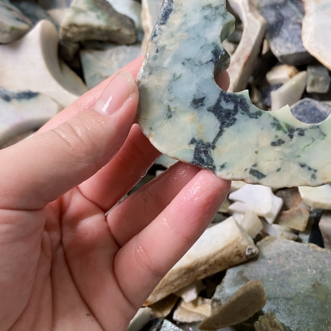 翡翠未镶嵌颈饰天然翡翠