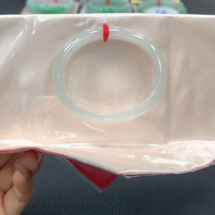 【闪购商品】翡翠手镯未镶嵌翡翠