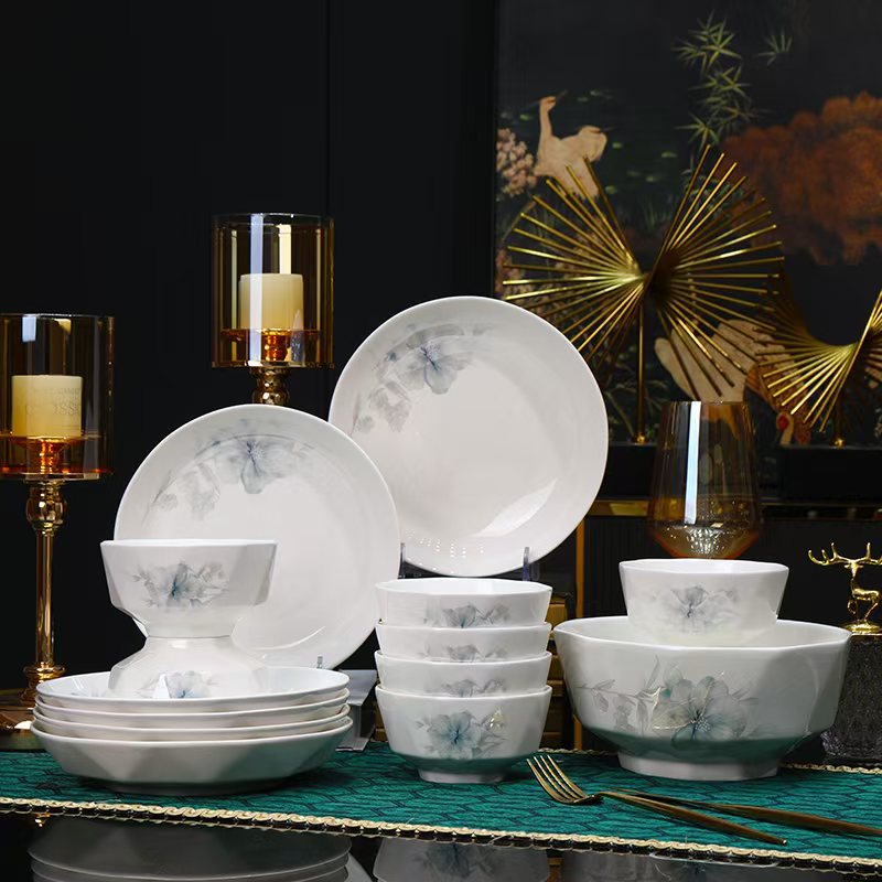 【不带礼盒】15件套倾城之恋7英寸盘6只8英寸汤碗1只4.5英寸碗8只w