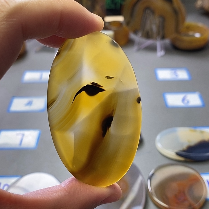 玛瑙/玉髓未镶嵌珠宝半成品122