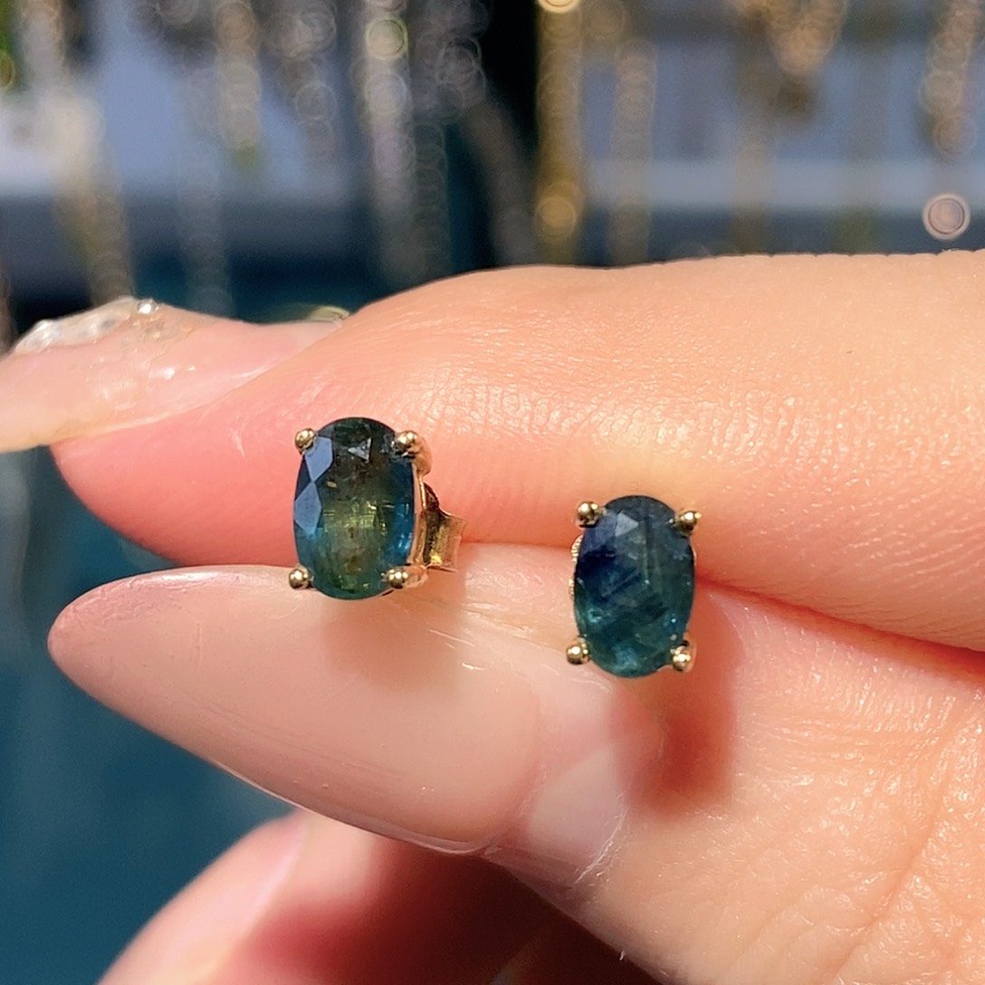 耳饰蓝宝石银S925镶嵌福利款