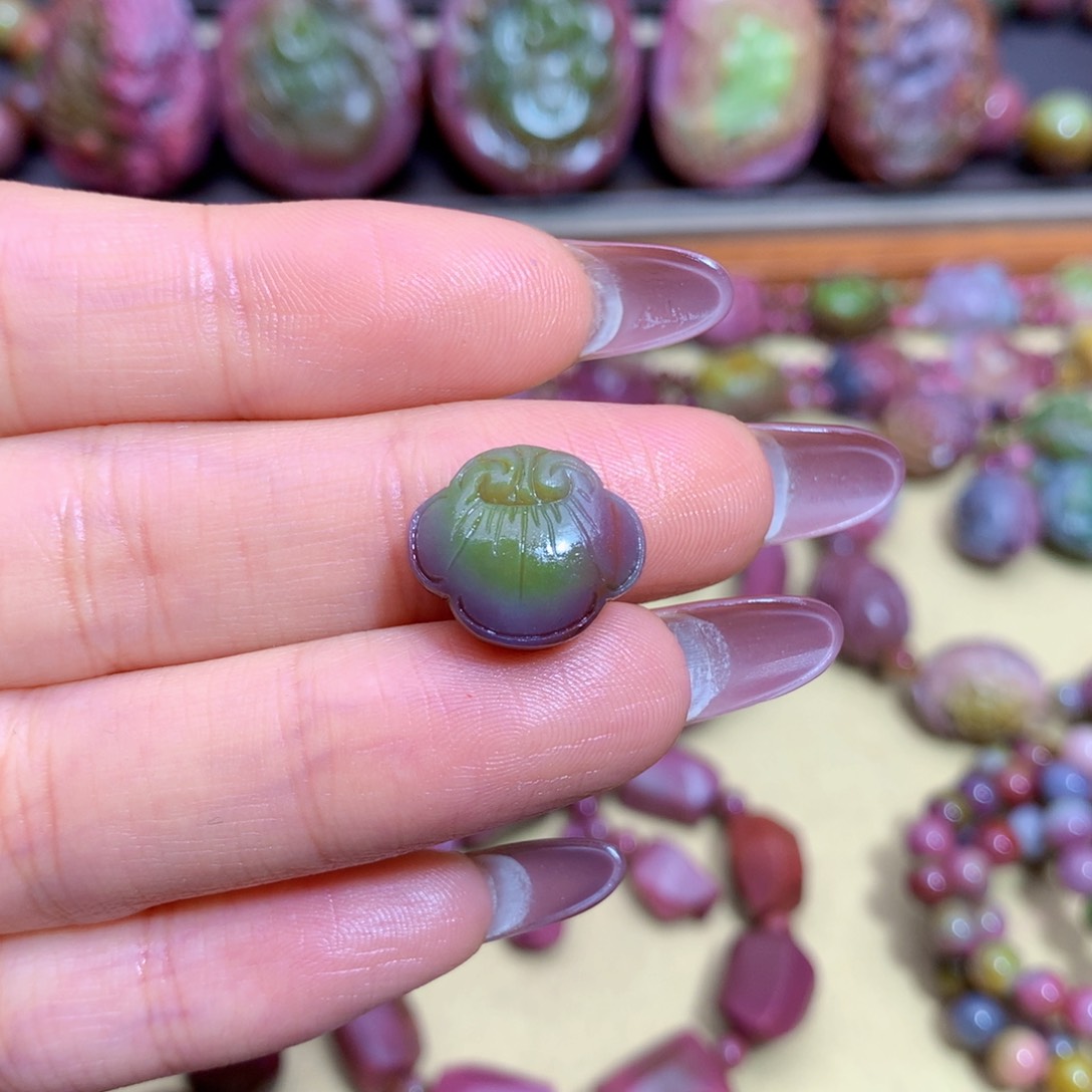 玛瑙挂件未镶嵌盐源