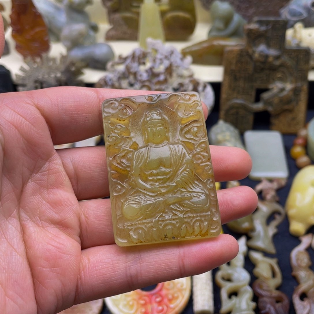 蛇纹石玉未镶嵌颈饰33