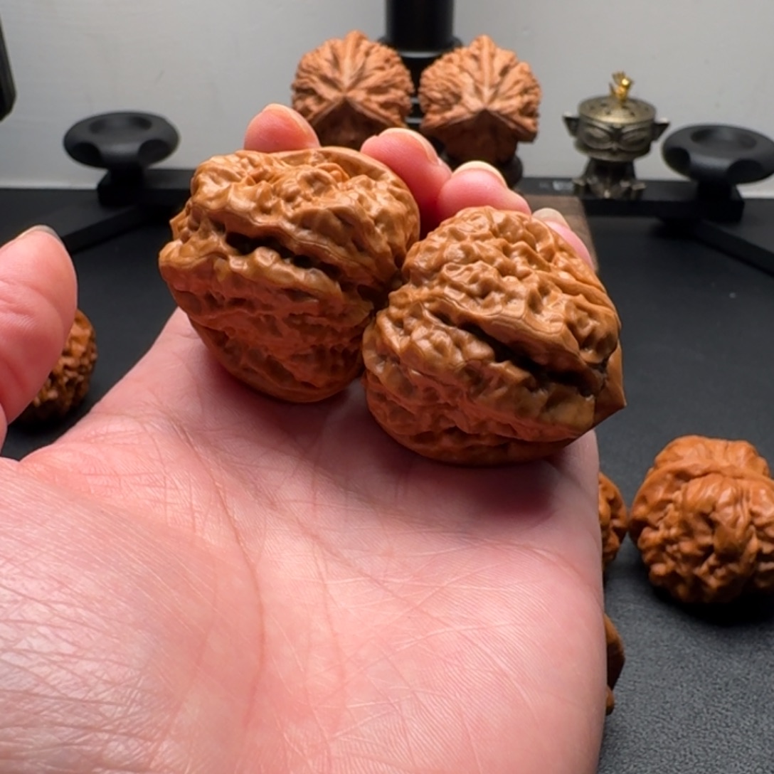 文玩核桃吊坠38-3137蛤蟆头