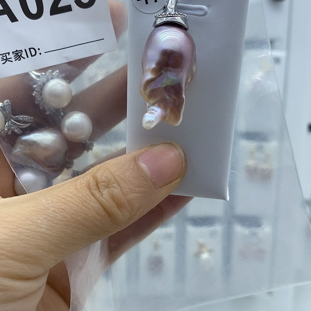 颈饰钛钢淡水珍珠