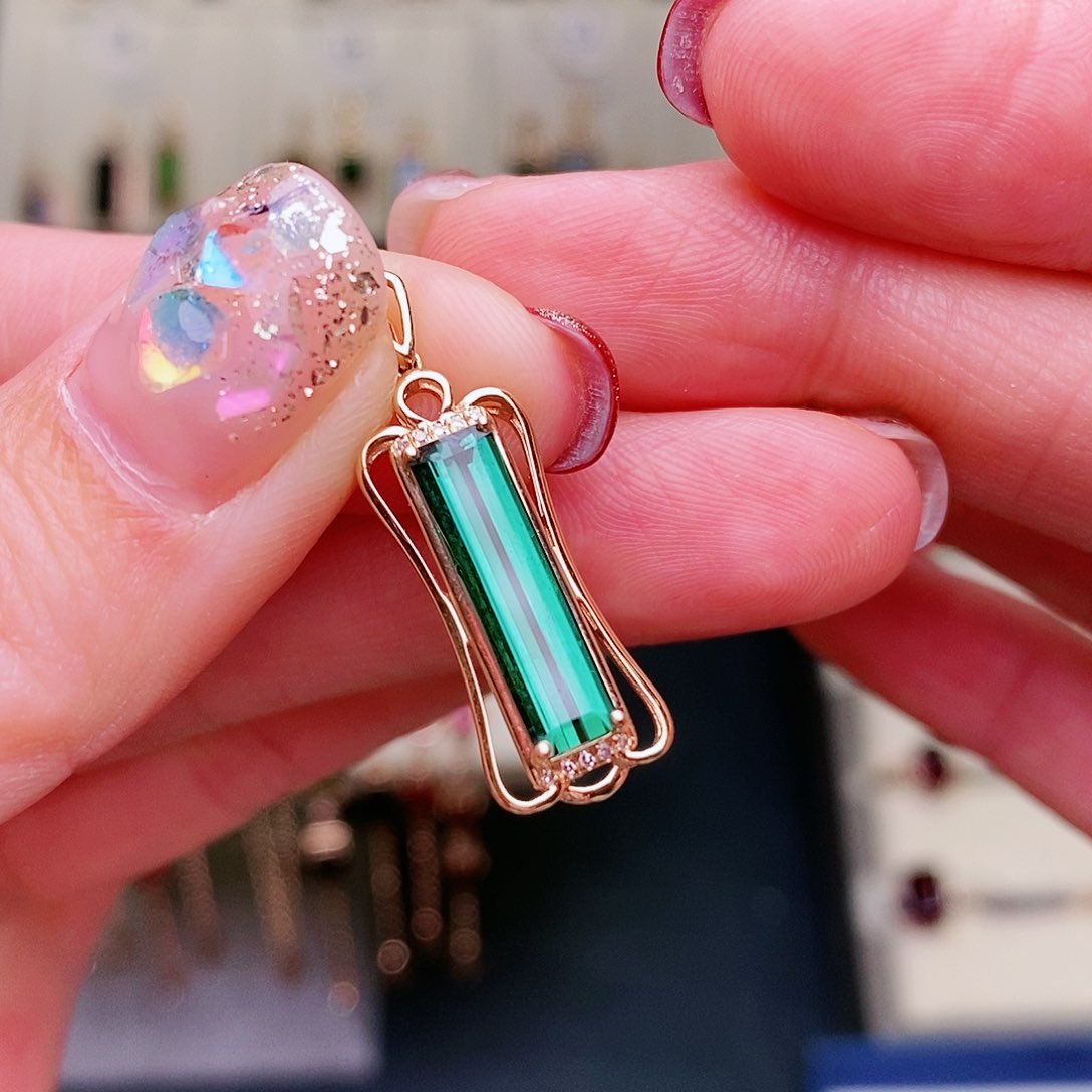 碧玺吊坠碧玺18K金镶嵌