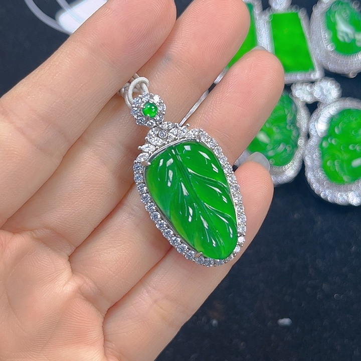 翡翠吊坠(不含链)银S925镶嵌