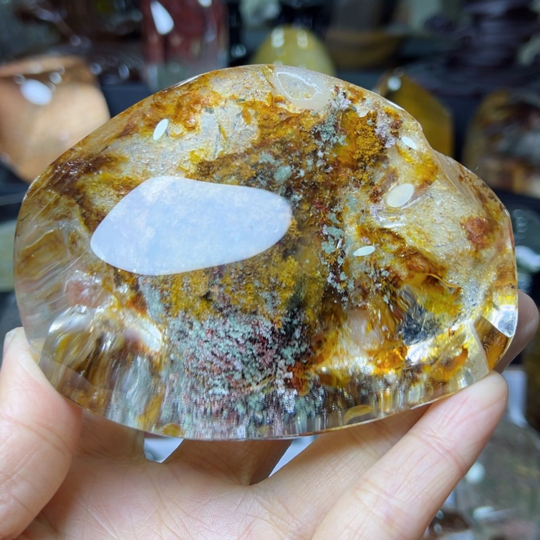 水晶摆件未镶嵌东**圆摆件