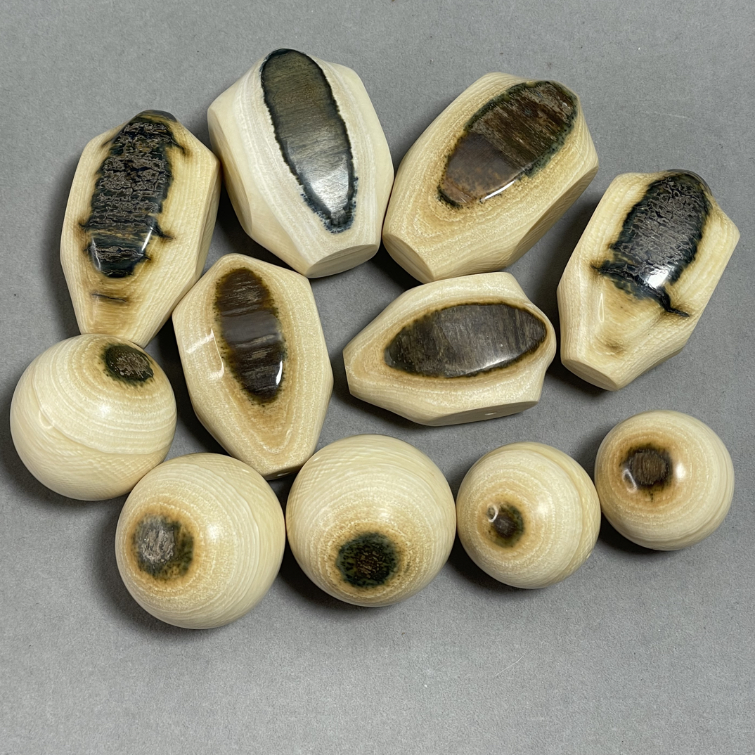 三通改价链接天然牙蓝眼鲨鱼背三通配饰全品无暇