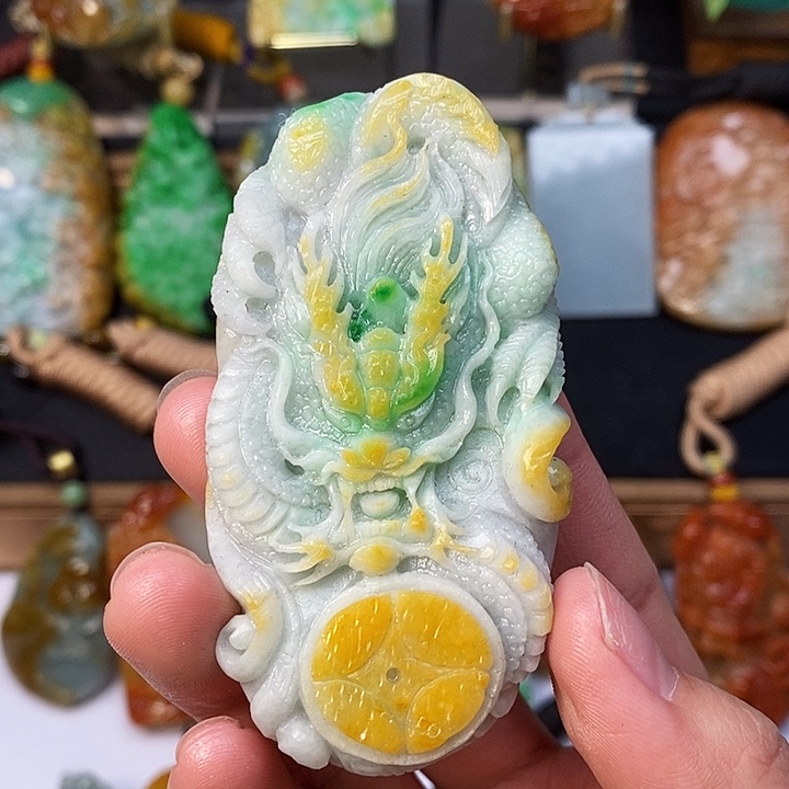 翡翠颈饰未镶嵌翡翠A货一物一证