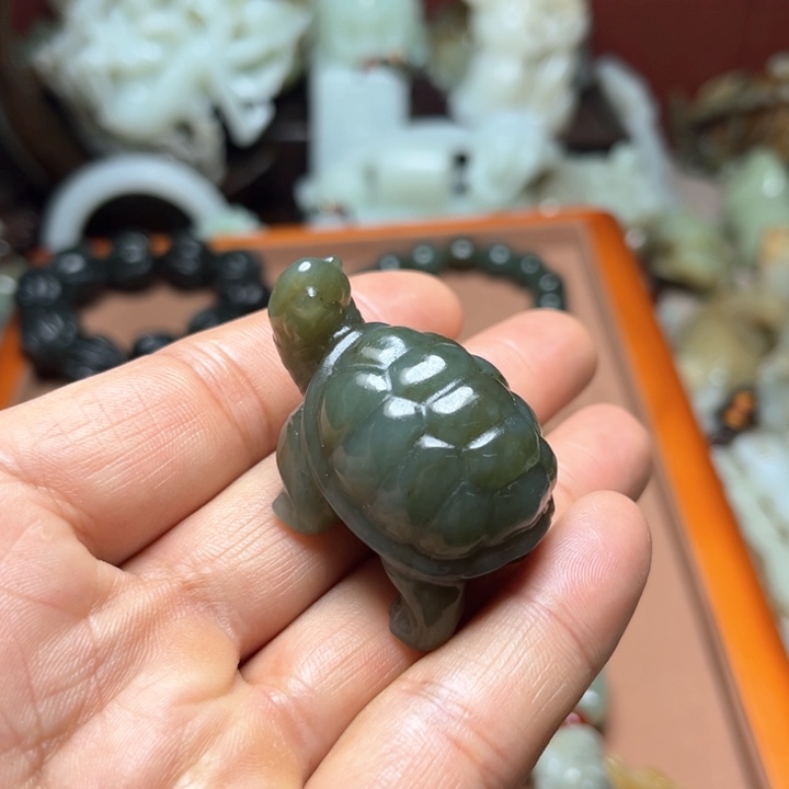 未镶嵌和田玉（糖玉）珠宝奇石