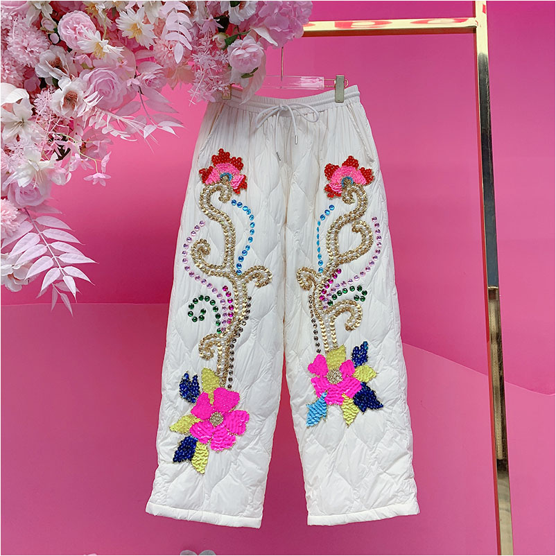 A5161欧美风设计师2025冬季新款重工钉钻亮片刺绣花朵直筒羽绒裤