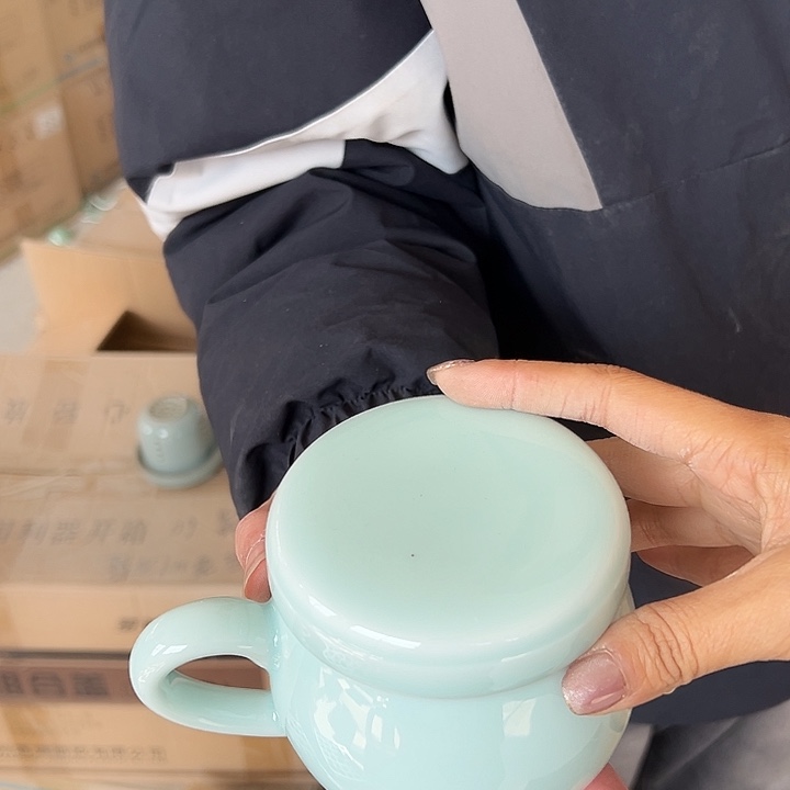 青瓷小米茶器龙泉青瓷