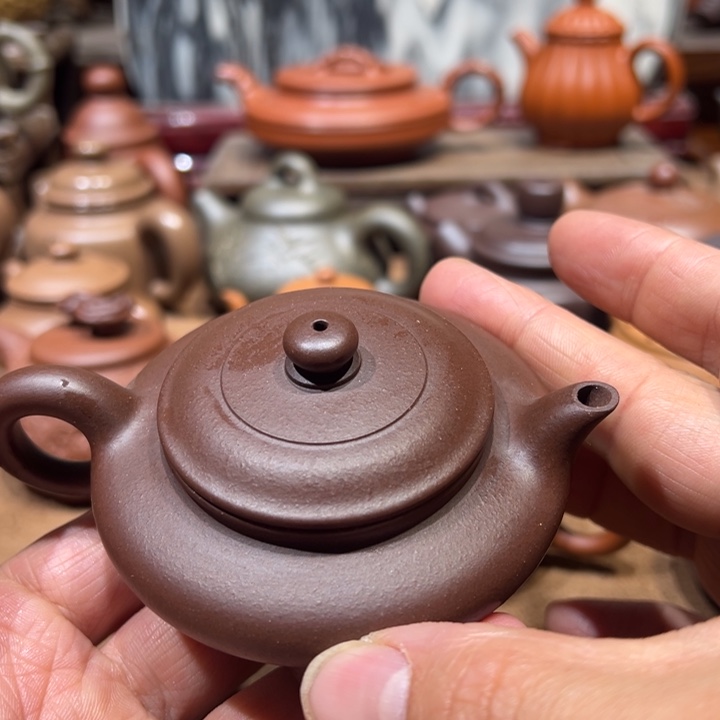 紫砂茶壶客**息宜兴紫砂