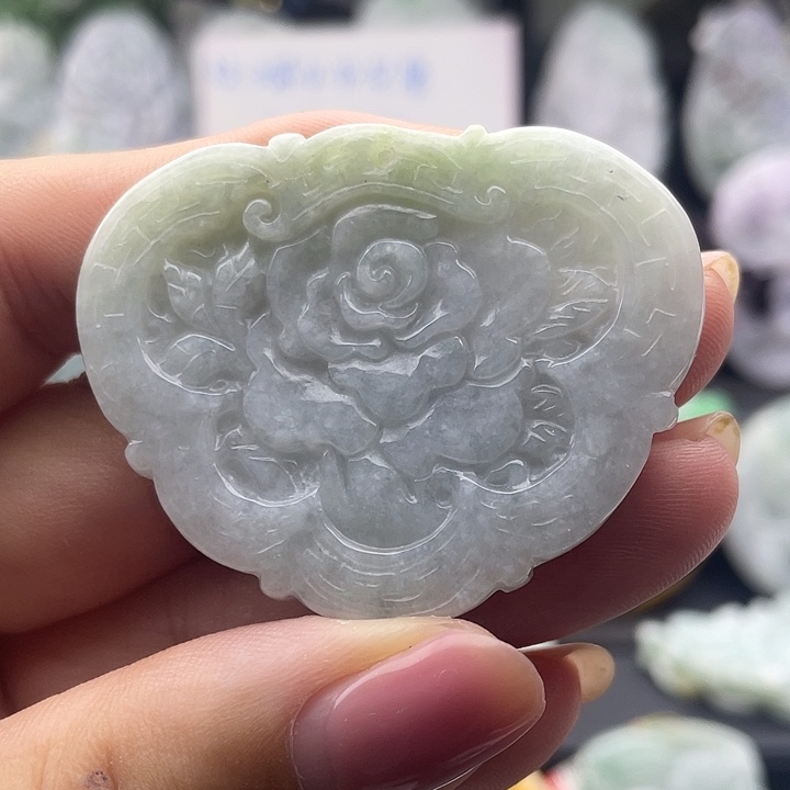 翡翠未镶嵌颈饰天然翡翠