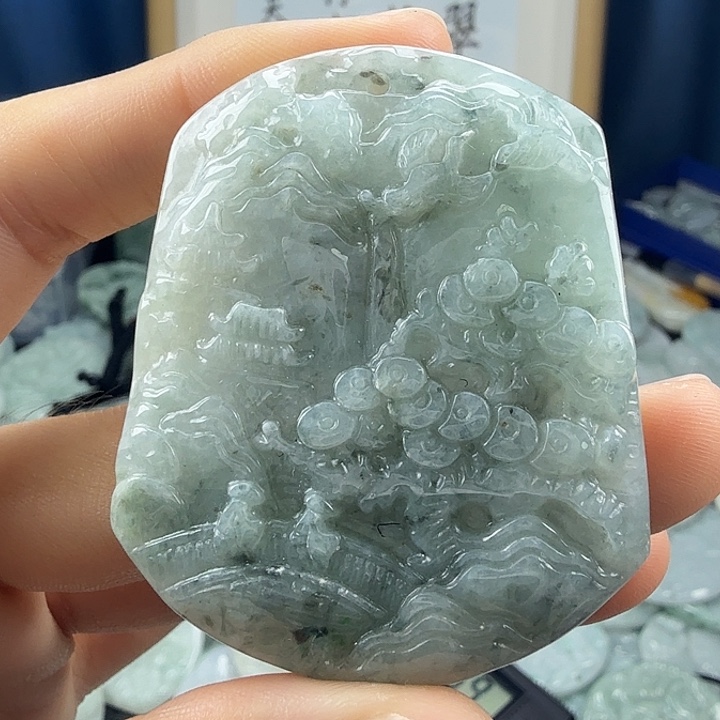 翡翠未镶嵌颈饰翡翠