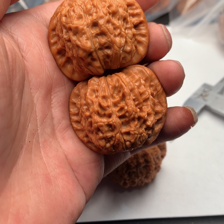符***号文玩核桃吊坠我也