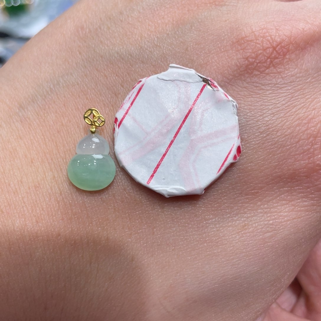 翡翠颈饰18K金镶嵌多样性