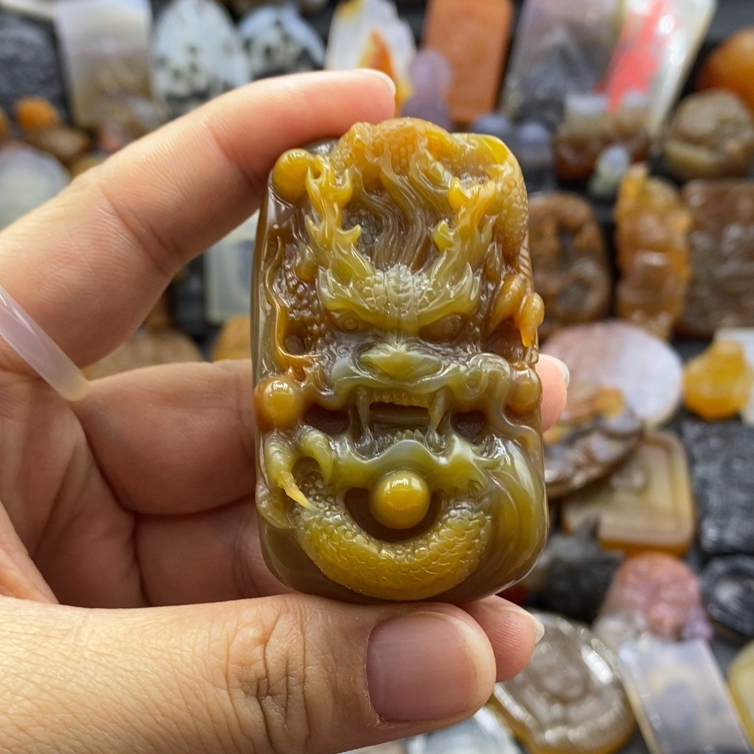 玛瑙/玉髓颈饰未镶嵌淡****亚