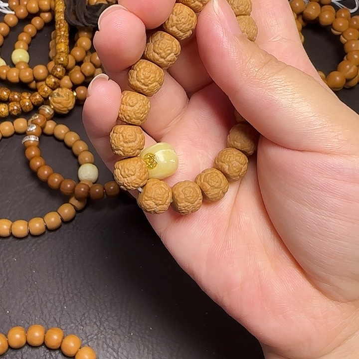 木质类修改后女方共和国