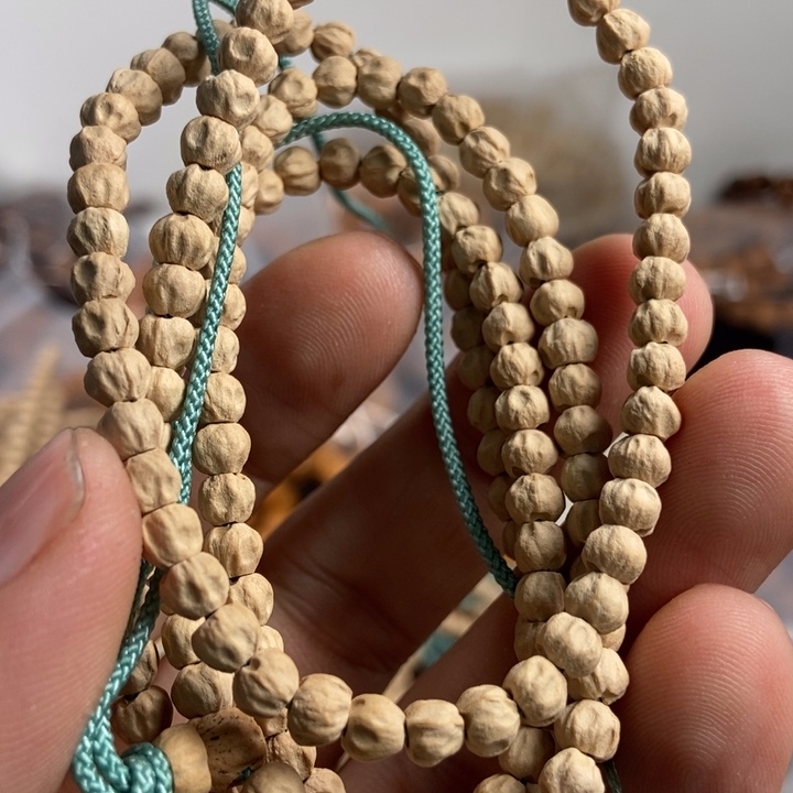 柏香籽/百香籽吊坠我们还不一定