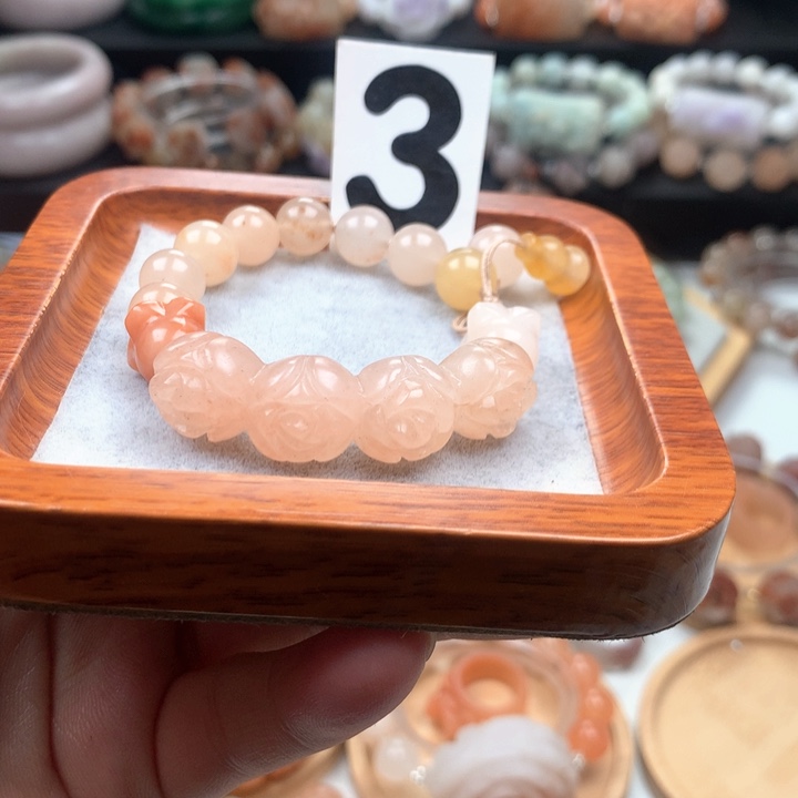 石英质玉手链未镶嵌