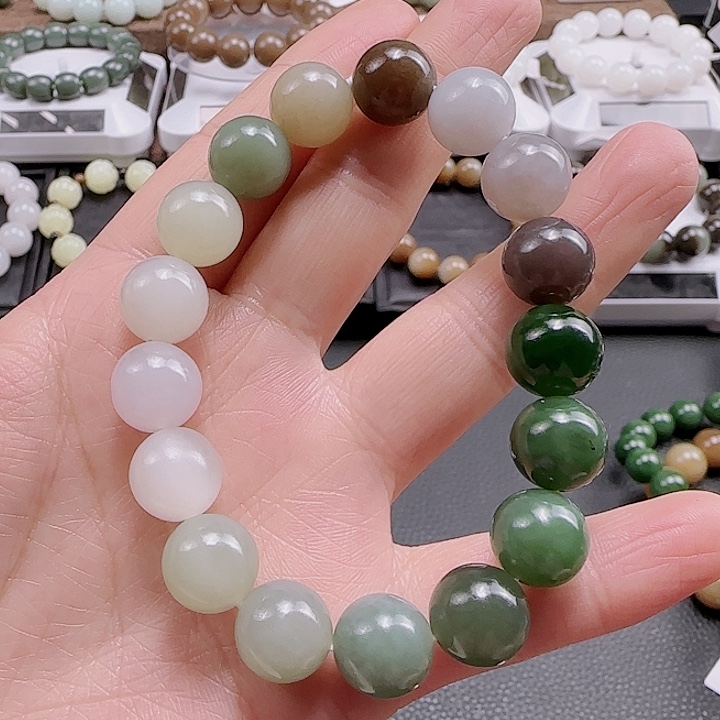 和田玉手串未镶嵌