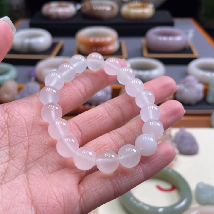 未镶嵌手镯石英质玉流*