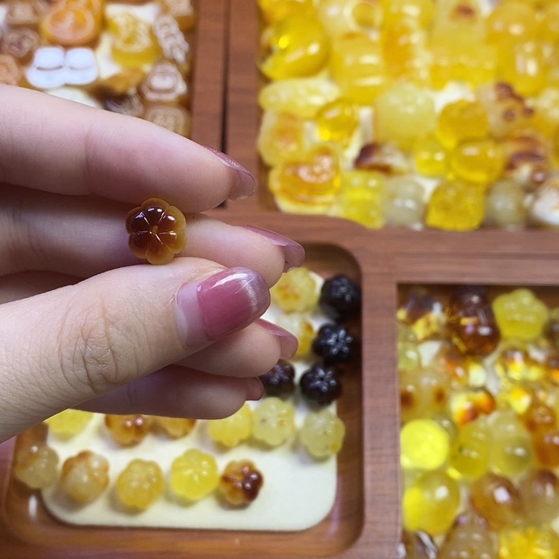 琥珀未镶嵌珠宝奇石小南瓜