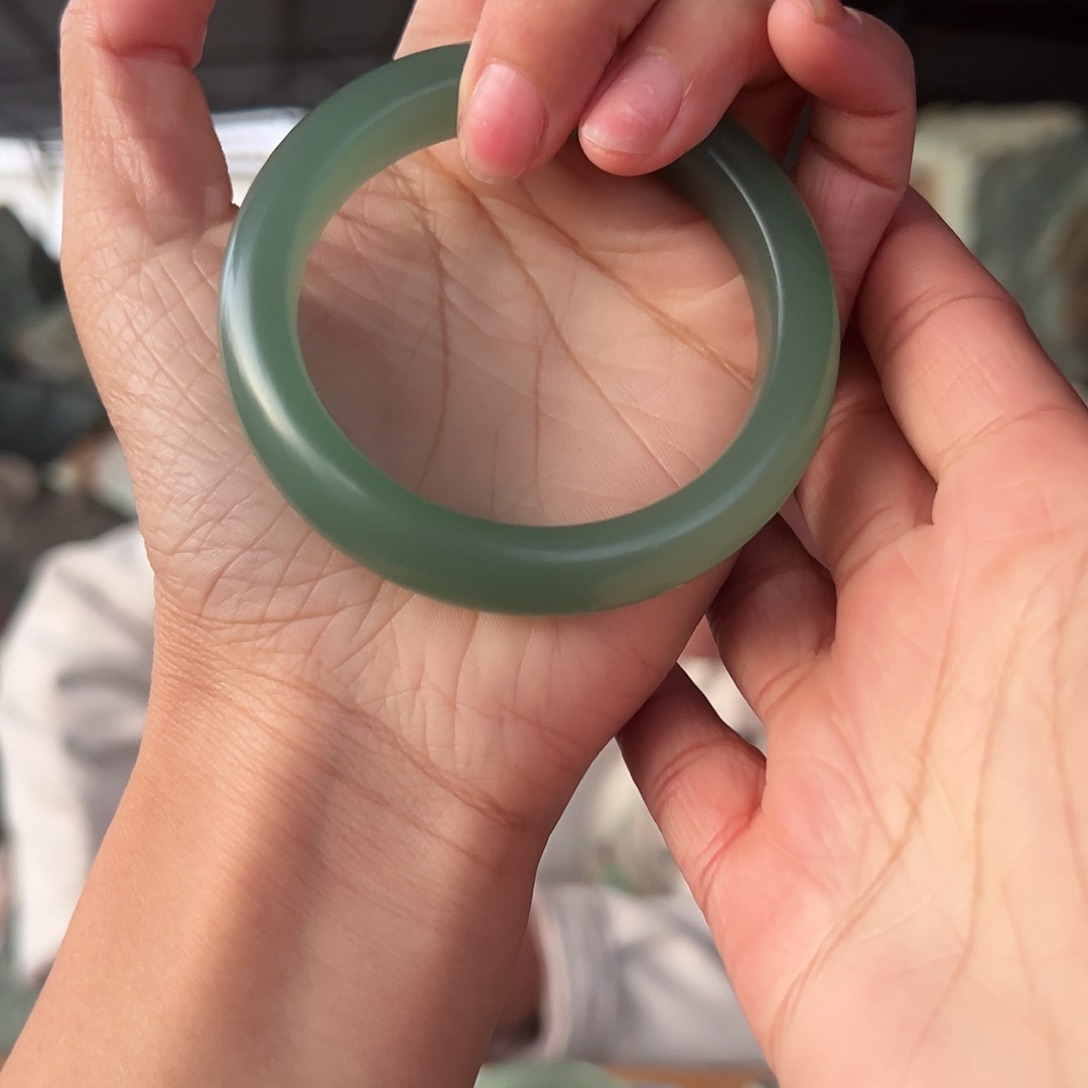 绿东陵冰晴水手镯