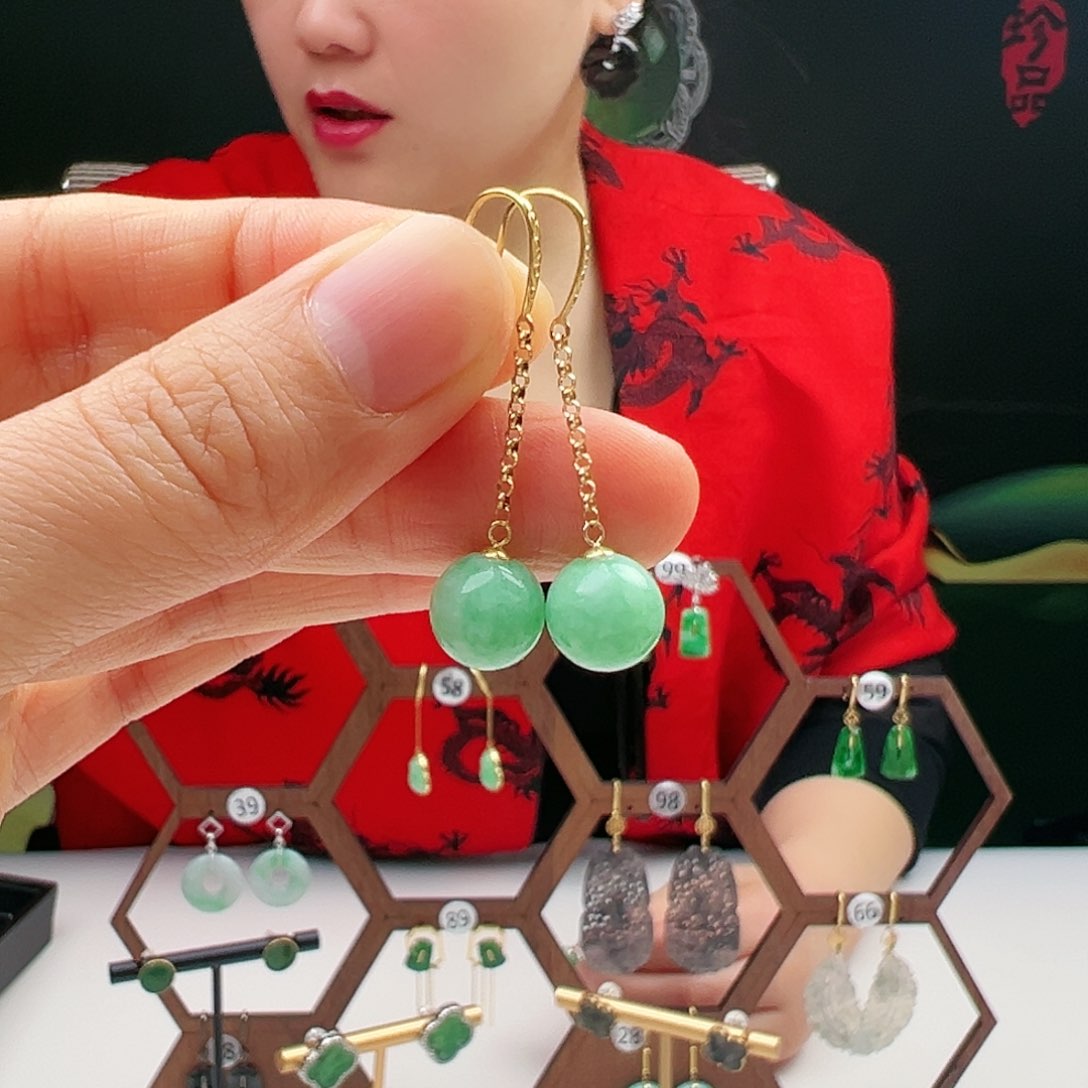 翡翠耳饰18K金镶嵌天然翡翠