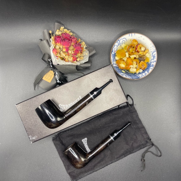 丹麦～史丹威烟斗黑礼服