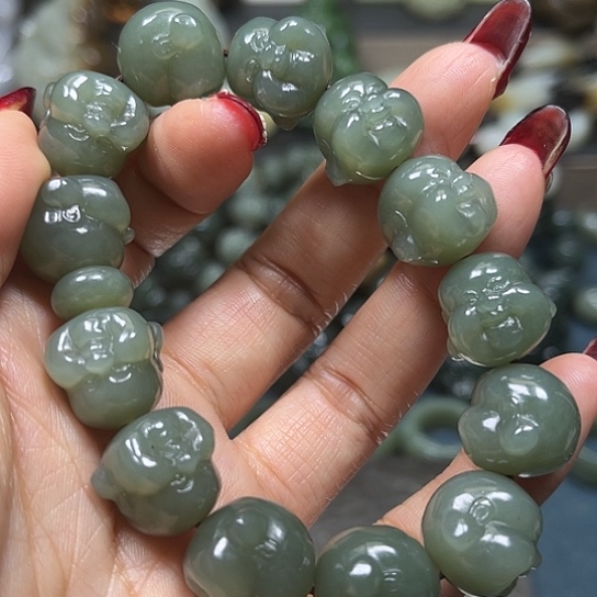 和田玉手串未镶嵌