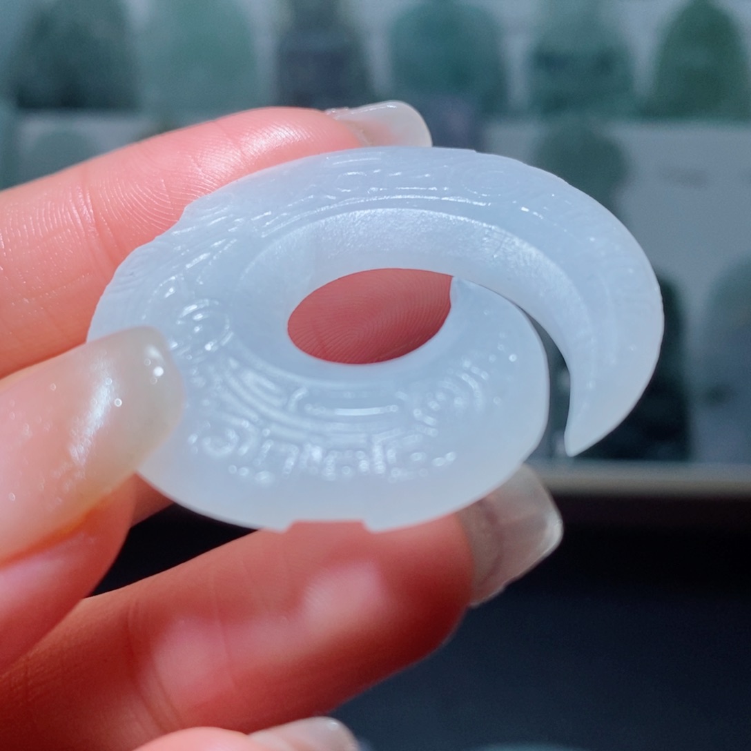 定制翡翠未镶嵌定制吊坠