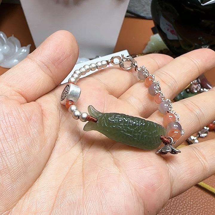 和田玉手链未镶嵌