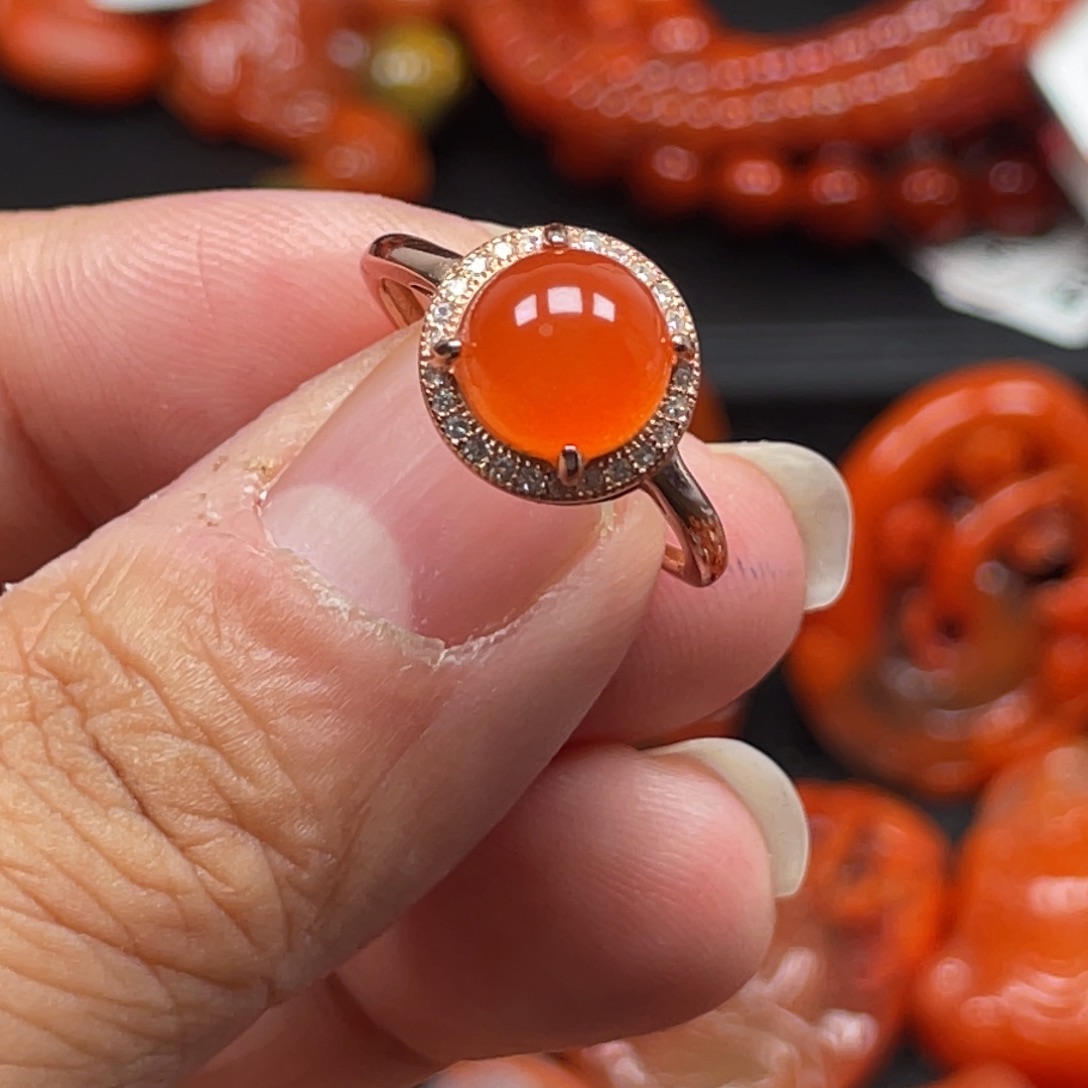 南红玛瑙未镶嵌保山冰红戒指