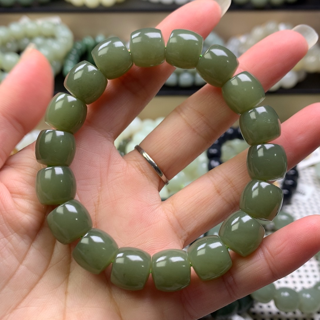 和田玉手链未镶嵌