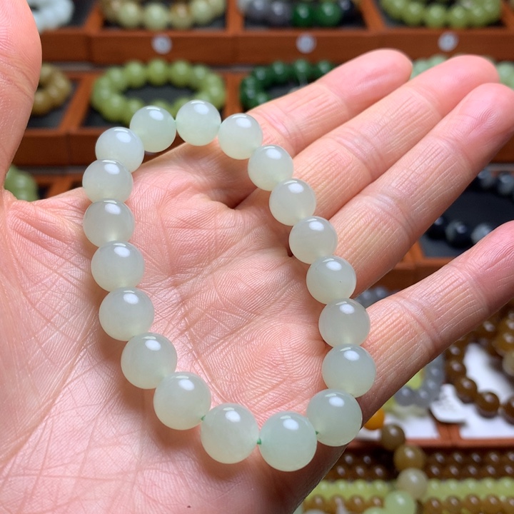 和田玉手串未镶嵌