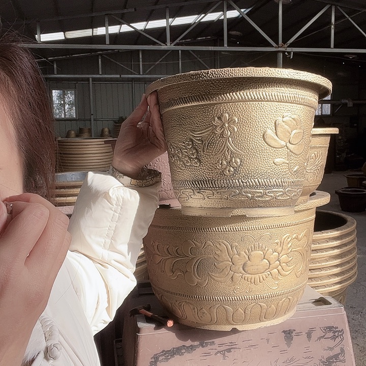 30花盆12个100元包邮