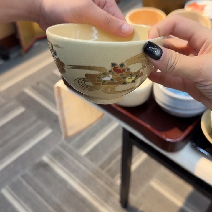 瓷片我们的目标是成为