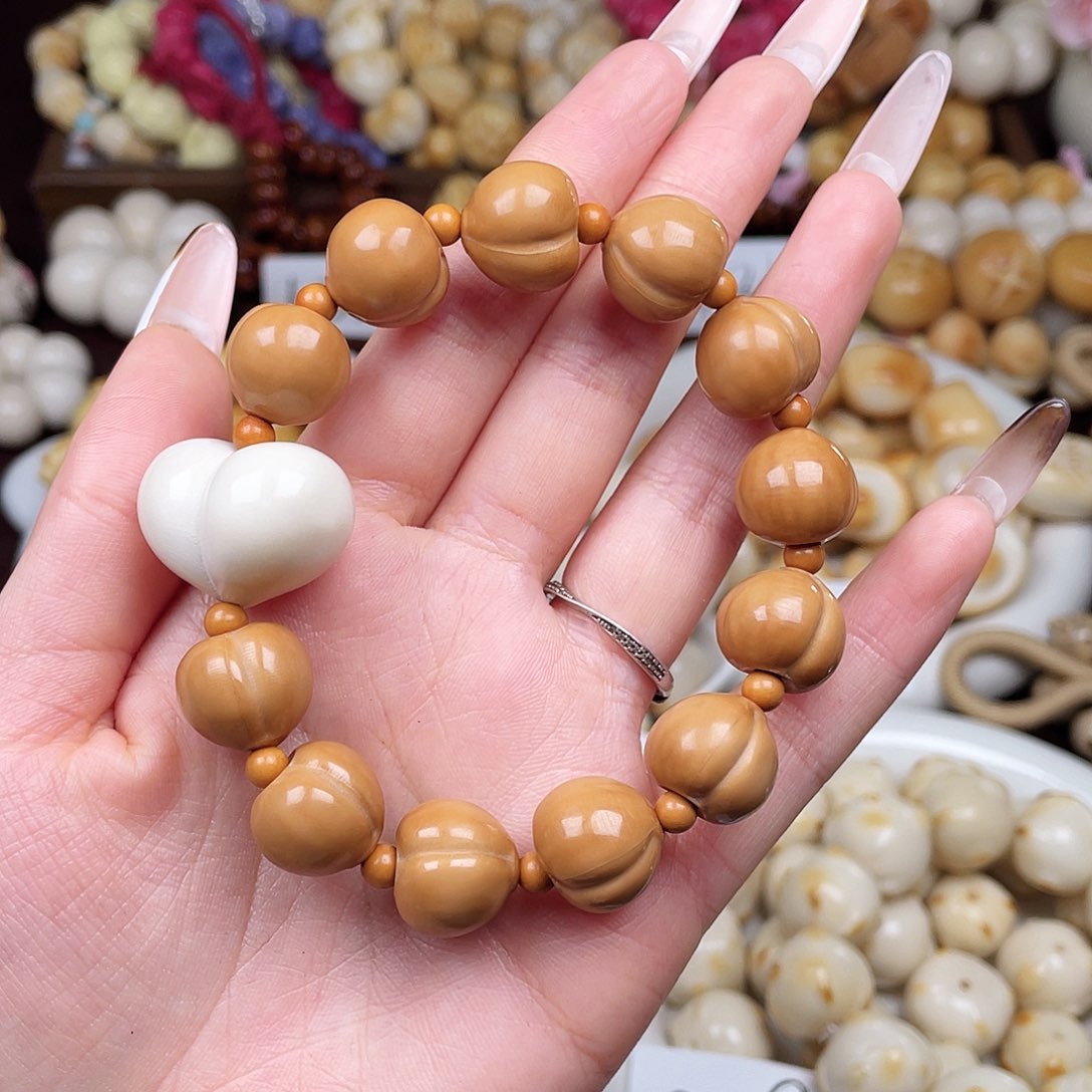 吊坠白玉菩提成品c