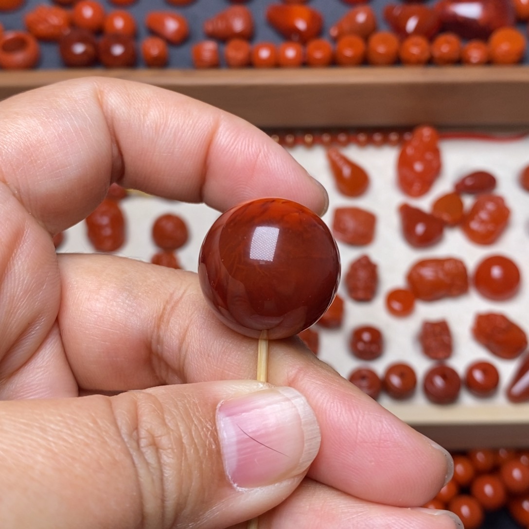 南红玛瑙配饰未镶嵌火焰纹圆珠卡20.8