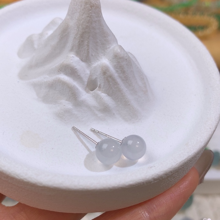 散珠翡翠白冰 一对 6.2*-6.4*