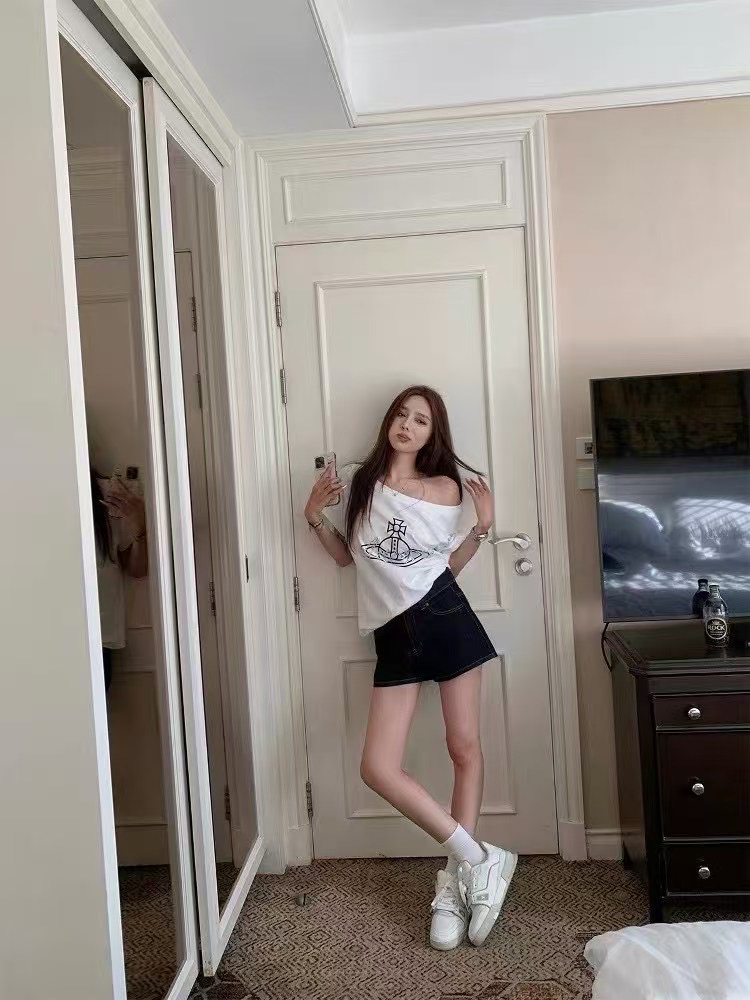 短袖辣妹风时尚印花T恤夏季常规款运动烫钻高腰打底