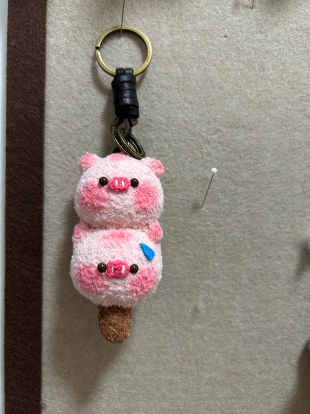 纯手工钩织小可爱线猪串