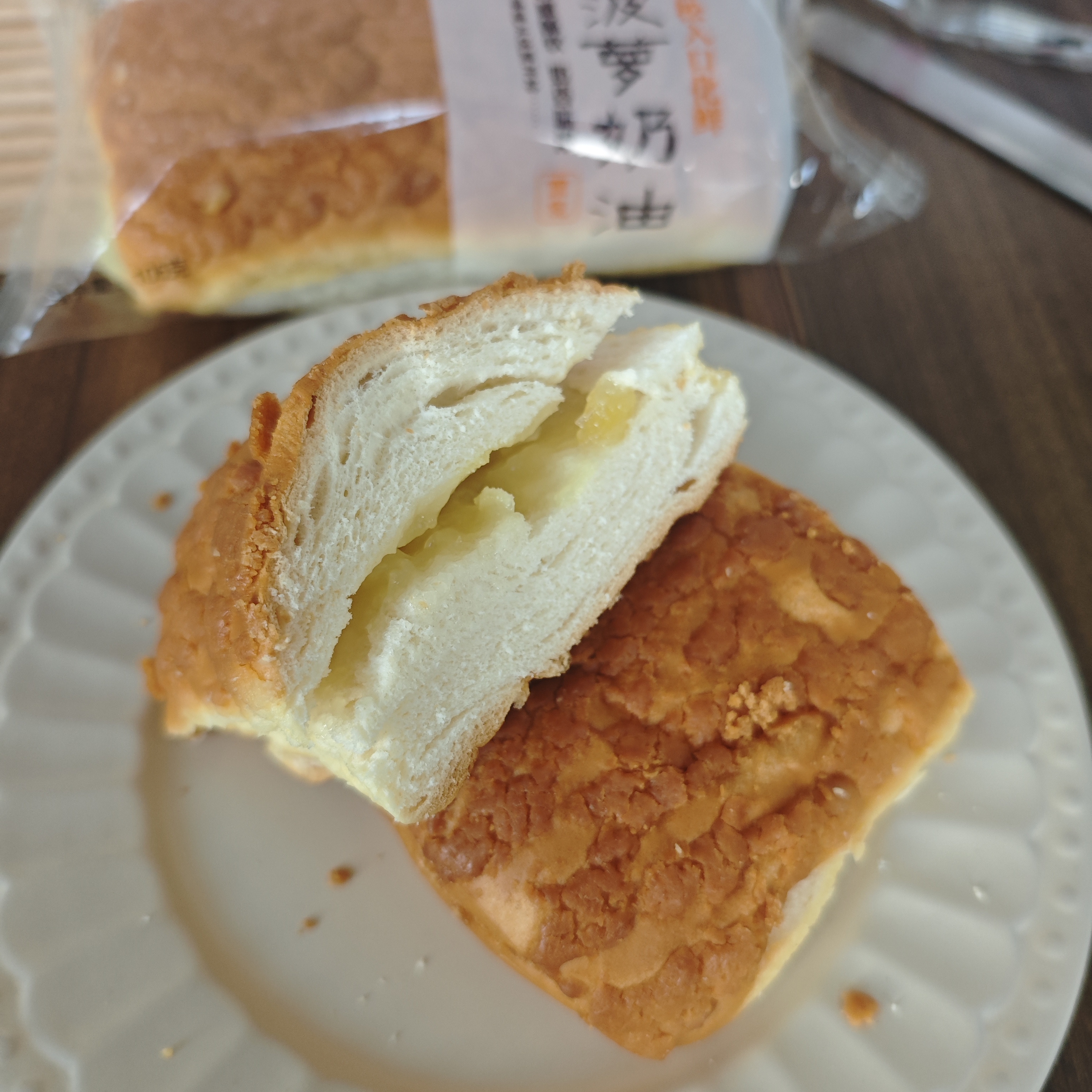 麦福顺菠萝奶油面包香酥软糯