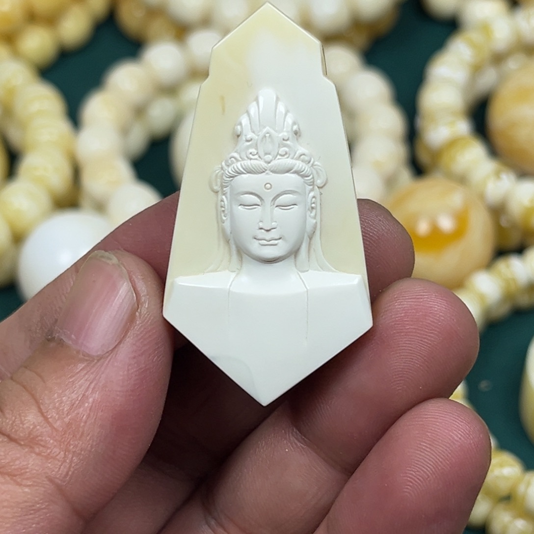 琥珀手链未镶嵌油漆白观音