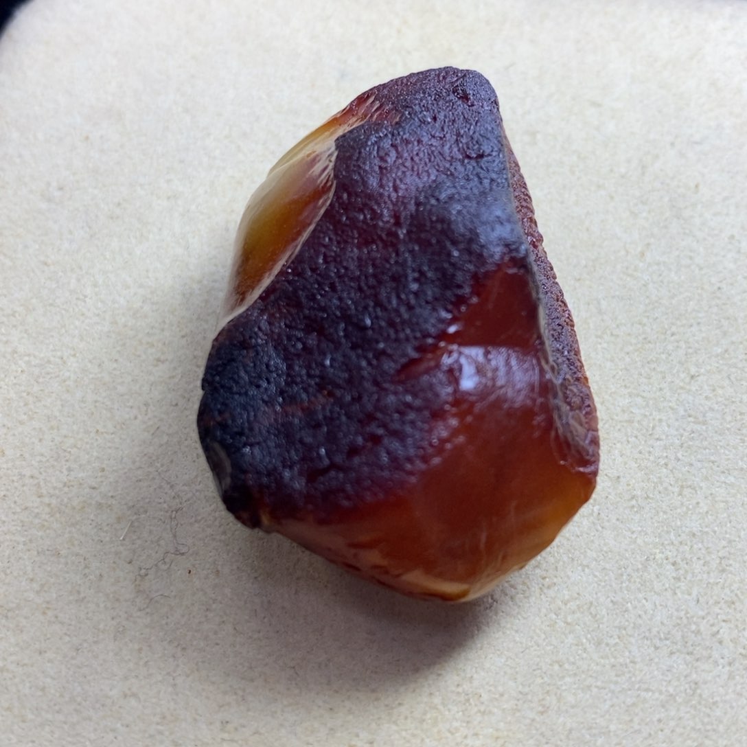 未镶嵌定制蜜蜡哈****）梨