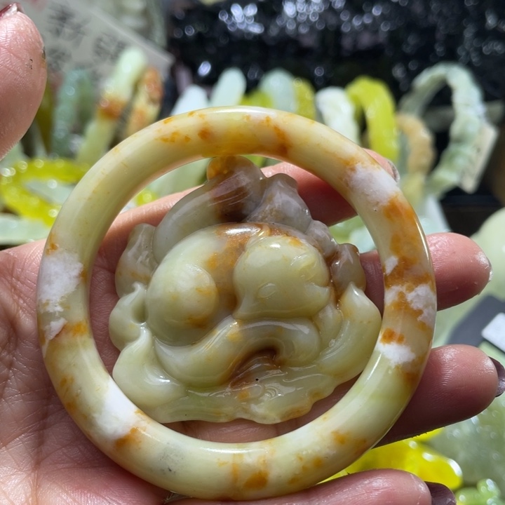 岫玉未镶嵌手镯54.55