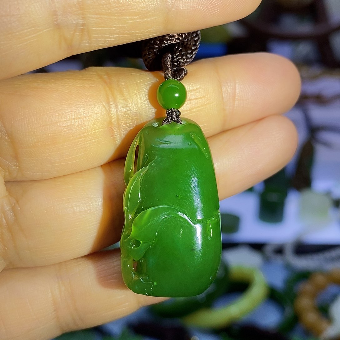 未镶嵌和田玉挂件